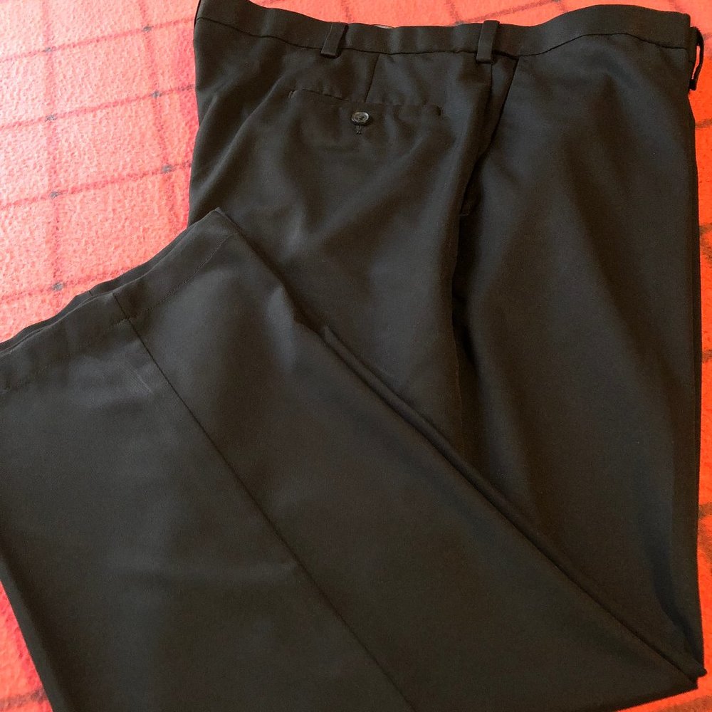 Expandable Waist Men's 44 x 29 Quality Dress Pants